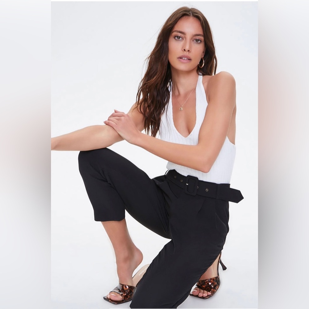 NWT Forever 21 Belted Ankle Pants
